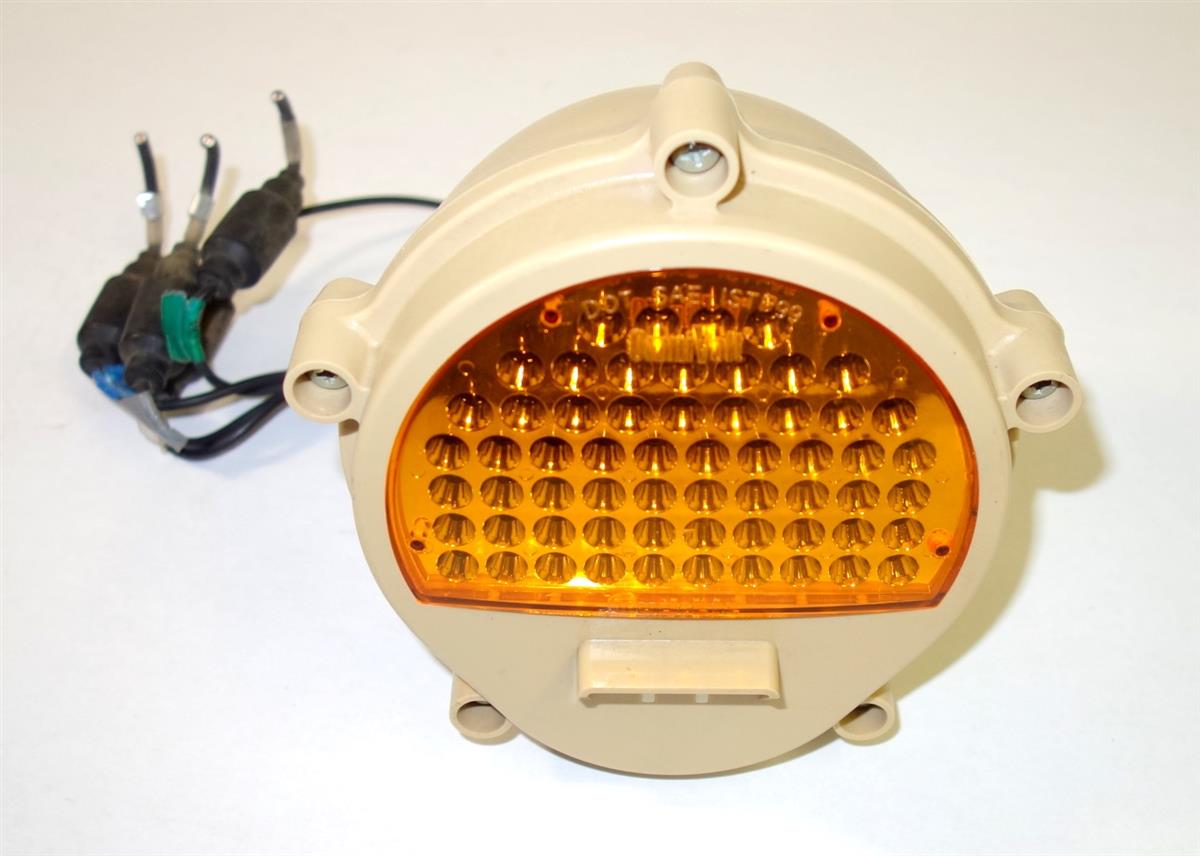 24 Volt Amber LED Front Turn Signal / Marker Light for Common Application